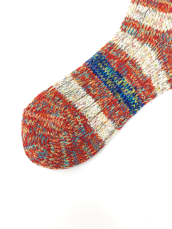 【TMSO-097 Autumn Light Hemp Socks】RED size 23㎝〜25㎝ 麻 奈良産靴下 4枚目の画像