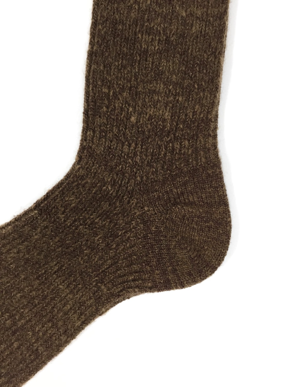 【TMSO-102 Sunbeams Leaves Hemp Socks】BROWN size 25㎝〜27㎝ 麻ウール 3枚目の画像