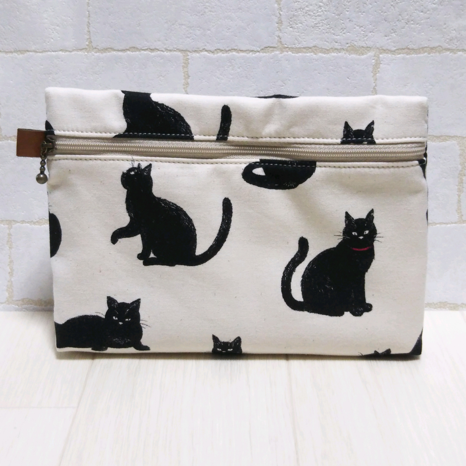 黒猫　ハロウィン　チャームポーチ　完売 新品未使用　feiler