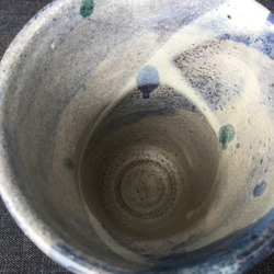 コバルト雲と藁灰釉のカップ 6枚目の画像