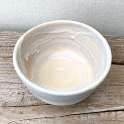 薄むらさきの刷毛目　抹茶茶碗 3枚目の画像