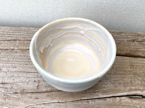 薄むらさきの刷毛目　抹茶茶碗 3枚目の画像