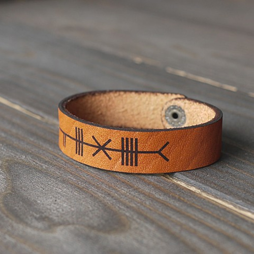 Celtica 03 ケルト文様 オガム文字 ブレスレット 牛革 ハンドメイド