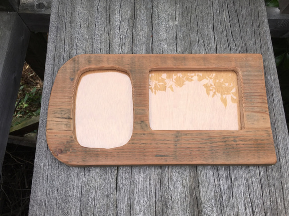 ポストカードが入る♪二つ窓の額縁　廃材使用でレトロ感あり。　カード、写真、押し花などお好みのシートを飾って楽しんで。 5枚目の画像