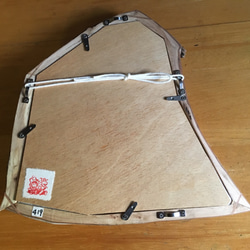 手刷り木版画「はっぱの家」　和紙に手刷り手彩色　葉っぱの押し花がよく似合う。　額縁とのセット販売　一点物です 2枚目の画像