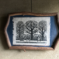 木版画「かけっこさんぽ」(部分刷り)　額縁は別売　和紙に手刷り　犬とかけっこ　良く見ると木の中に小鳥やリスがいるよ 2枚目の画像