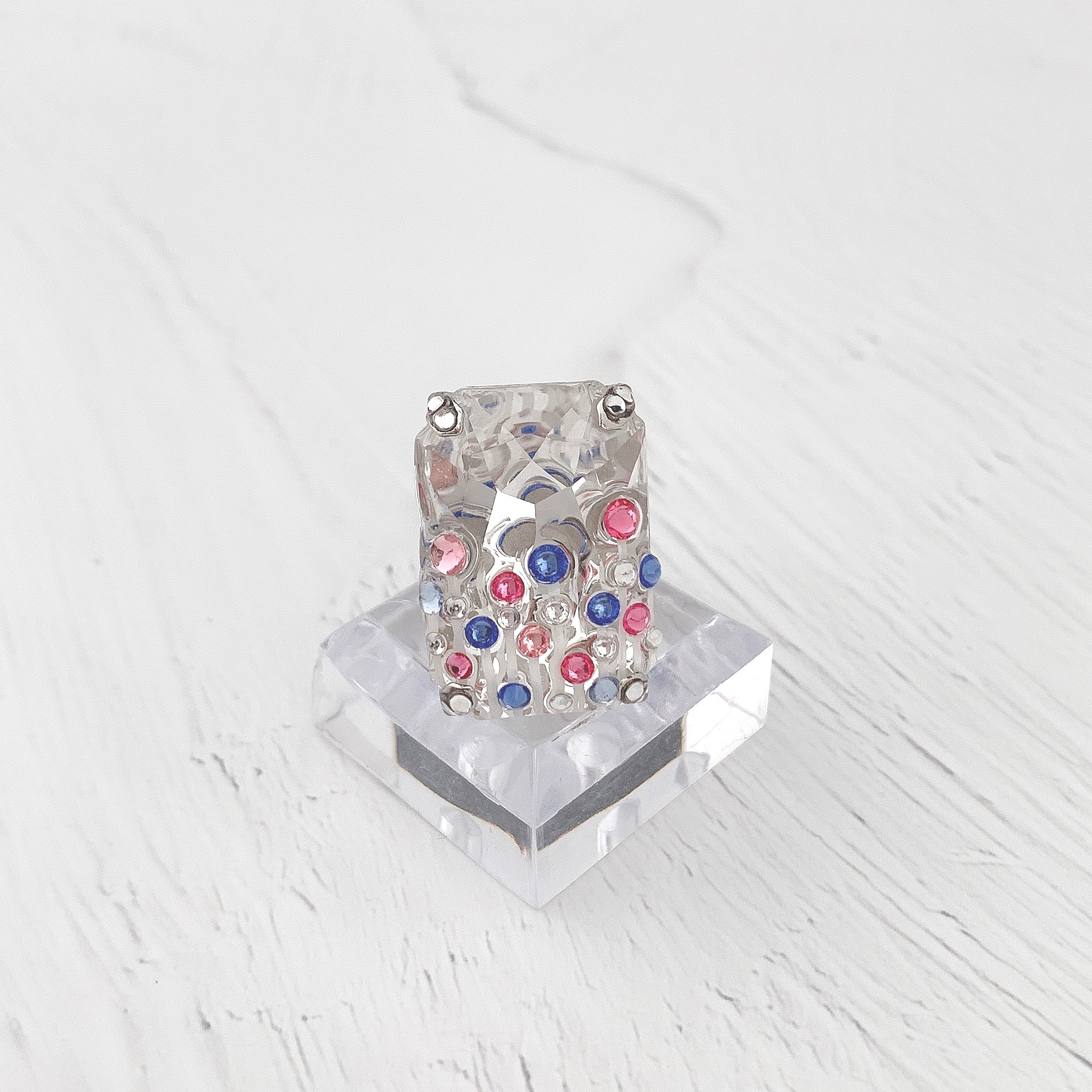 Bigクリスタルリング／ピンク&ブルー　sold out/追加注文可能