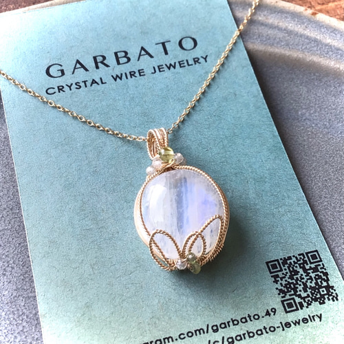 コロンとかわいいムーンストーン ネックレス・ペンダント  