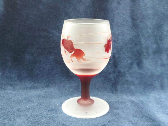 「金魚②」　 サンドブラスト 赤 ミニワイン　 1枚目の画像