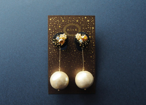 &lt;titi~Nandemonaihino Earrings~&gt;刺繡耳環◎滿月/滿月之夜◎過敏性多變 第5張的照片