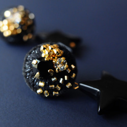 &lt;titi ~Nandemonai Hino Earrings~&gt;刺繡耳環“星夜”/防過敏/長耳環可更換 第4張的照片
