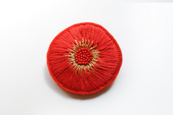 &lt;Stella~好玩的明星〜&gt;刺繡胸針◎太陽花◎紅/紅 第2張的照片