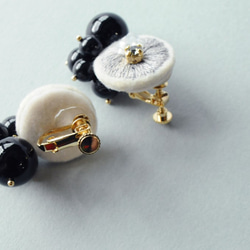 &lt;露西〜Irodol星球〜&gt;刺繡耳環◎單調珍珠◎可以改變過敏 第3張的照片