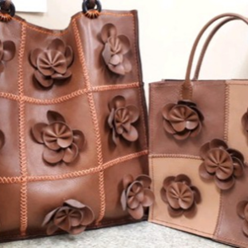 レザークラフト 立体花ブラウンバック 二種 作品例 トートバッグ ☆り