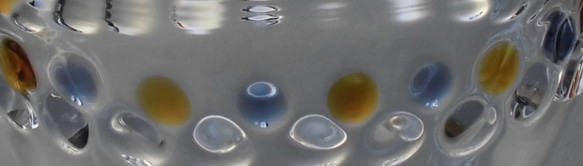 耐熱ガラスのボール（お椀）型食器。カラフルドットがきれい。どんぶりにもＯＫ！ 2枚目の画像