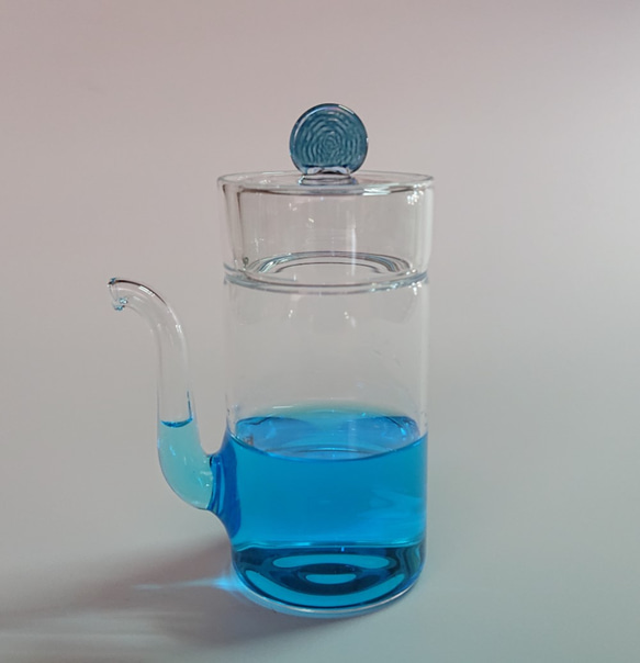 ガラスの醤油差し。液ダレしないすごい一品。醤油差しの決定版。ツマミ青　高さ110mm 　ミニ汁次ブルーL(SPM-05) 4枚目の画像