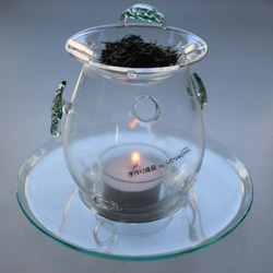 茶香炉。葉っぱのモチーフ、耐熱ガラス製　好みの茶葉と炎のゆらぎで自分だけの時間と空間を。　茶香炉80(CHA-80LF) 1枚目の画像