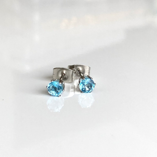 スイスブルートパーズの一粒ピアス ピアス（スタッド・一粒） achu 