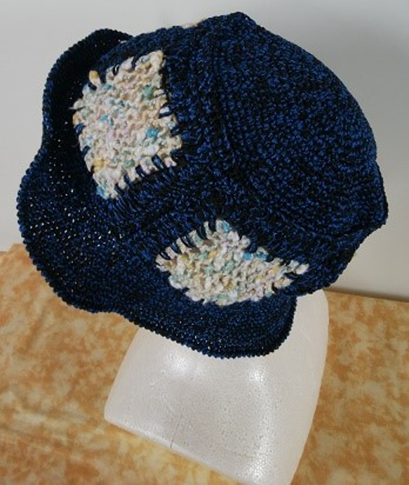 （スピード発送）メリヤス編みのモチーフをパッチワーク風に繋いで編んだ、夏用帽子！(Ｂ） 5枚目の画像