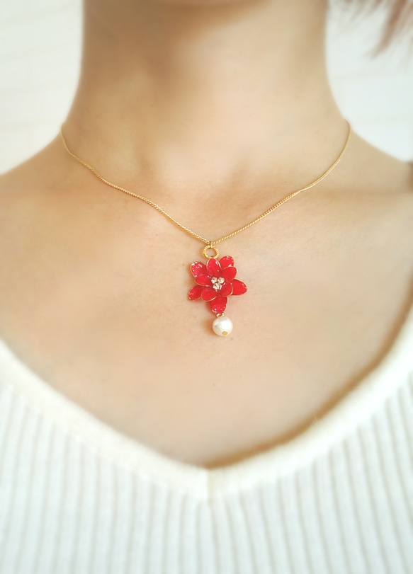 Poinsettia princess necklace 4枚目の画像