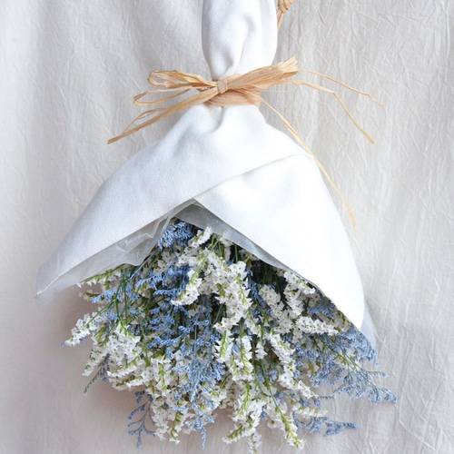 2.スターチススワッグ ハイブリッドスターチスのナチュラルスワッグ ドライフラワー は