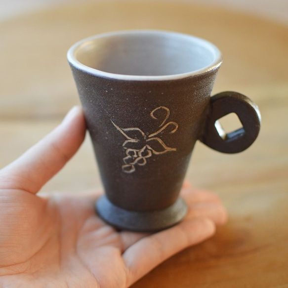 [Creema福袋] 咖啡杯（葡萄）&amp;碟子（變形盤） 第3張的照片