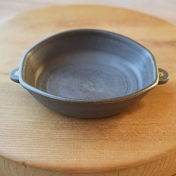 グラタン皿／黒・焼き〆陶器（レンジ、オーブン、食洗機対応） 3枚目の画像