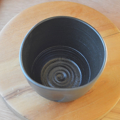 Creema限定＊ワインクーラー・花入れにも／黒・焼き〆陶器