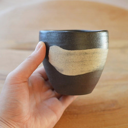 蕎麥麵杯/黑色釉面陶瓷（可放入微波爐、烤箱和洗碗機） 第3張的照片