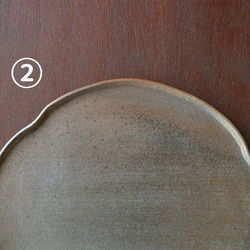 緋色のパン皿（大）／黒・焼き〆陶器（レンジ、オーブン、食洗機ＯＫ） 5枚目の画像