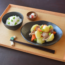 浅鉢（大）／黒・焼き〆陶器（レンジ、オーブン、食洗機ＯＫ） 4枚目の画像