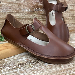 包縫方式粗糙的皮革T皮帶鞋4102 D棕色 第3張的照片