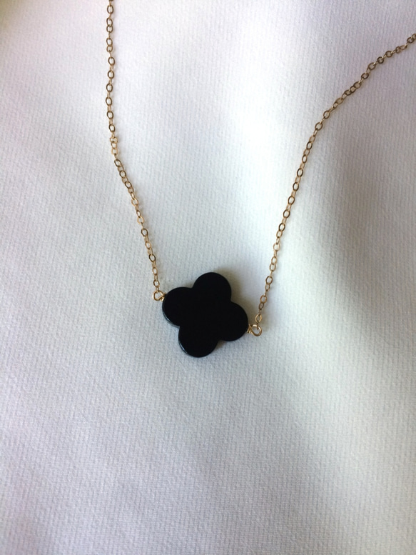クローバー♪ フラワーオニキスネックレス ネックレス