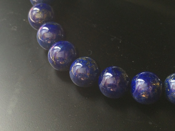 18厘米8毫米玉琉璃幸運石Lapis lazuli簡單的手鐲 第2張的照片