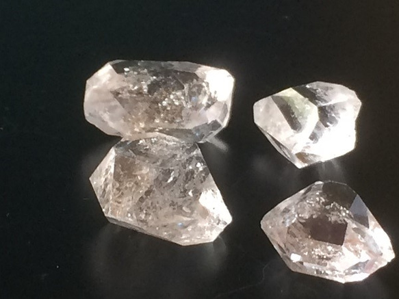 閃耀的夢想赫基默毛坯鑽石 第3張的照片
