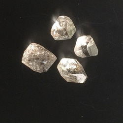 閃耀的夢想赫基默毛坯鑽石 第4張的照片