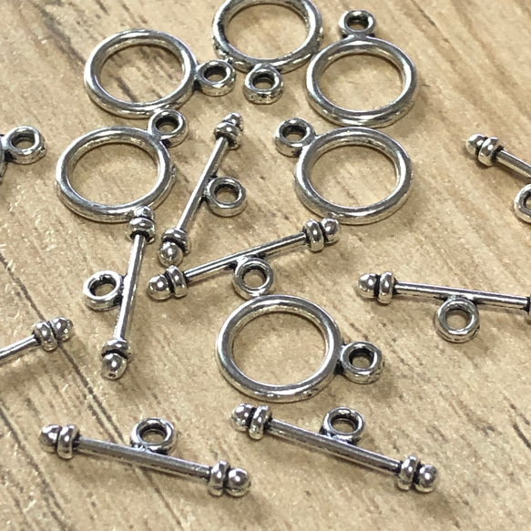 ミニ シンプル トグル シルバー 8組セット 1枚目の画像