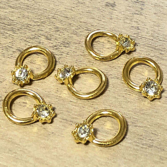 6個 宝石 リング 指輪 チャーム ゴールド 3枚目の画像