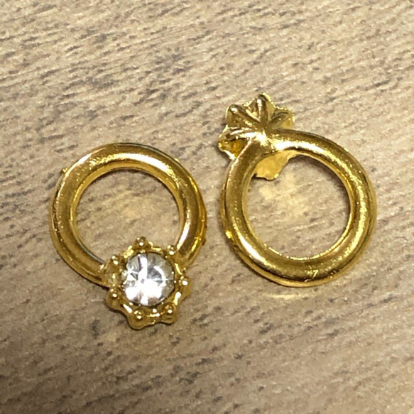 6個 宝石 リング 指輪 チャーム ゴールド 5枚目の画像