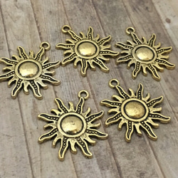 太陽の塔　チャーム Amazon.co.jp: Tower of the Sun Strap Taro Okamoto Expo Osaka