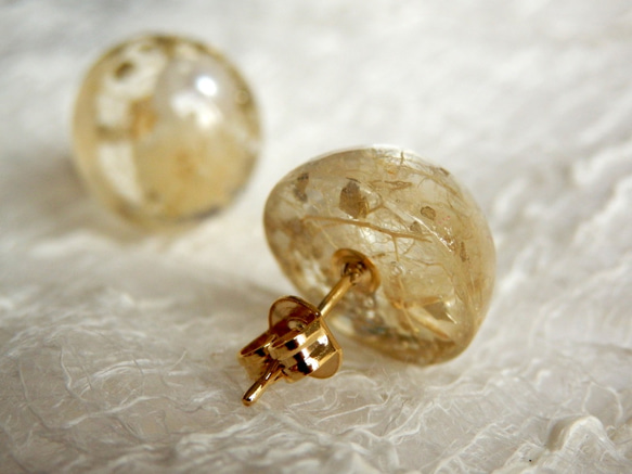 そよ風とかすみ草と葉脈のピアス〈14mm〉 p003_14 4枚目の画像