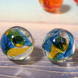 水面下のきらめき〈12mm〉青と黄色  p008 4枚目の画像
