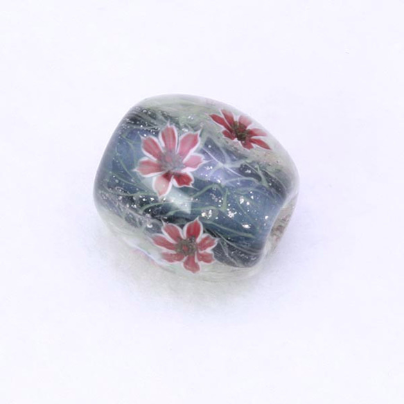 とんぼ玉　ガラス　花　ネイビーブルー　赤花 4枚目の画像