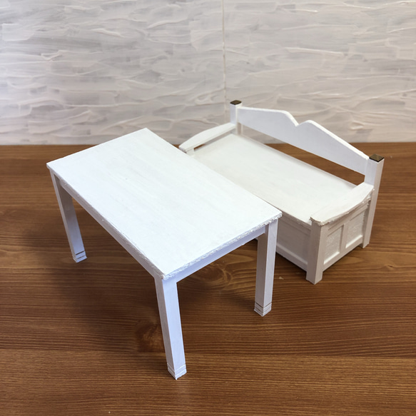 テーブル＆長椅子、座布団(2) ミニチュア家具 ドールハウス 2枚目の画像