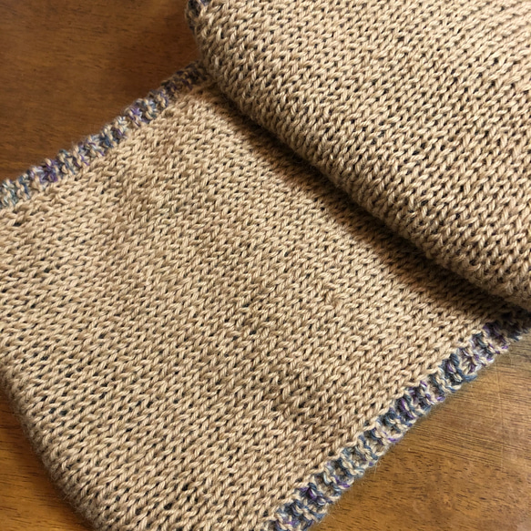 リバーシブル編みのスヌード 3枚目の画像