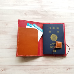 [送料無料] パスポート ケース〈 赤〉 2枚目の画像