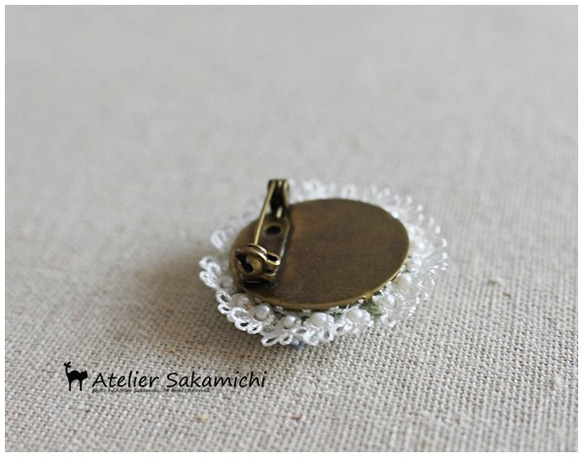 紫陽花のブローチ　ブルー系 5枚目の画像