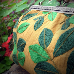 【綠葉】刺繡20cm口金長夾、手拿包、斜背包 第3張的照片