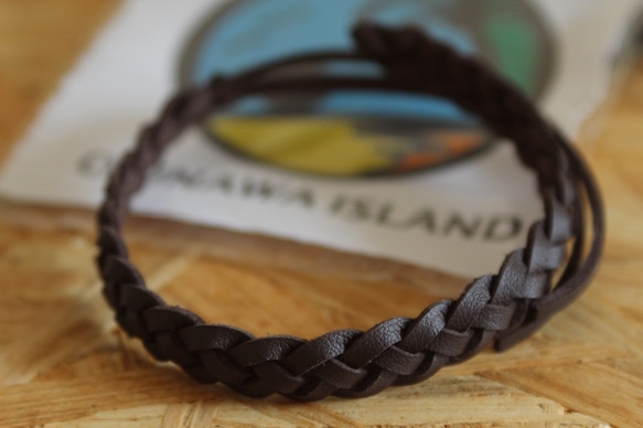 ISLAND BRACELET　(アイランドブレスレット)　数量限定 1枚目の画像