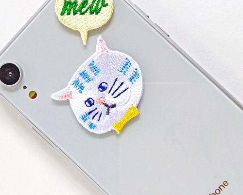 ○新種トラねこちゃん○2WAY 刺繍デコレーションステッカー ○新種トラねこちゃん○2WAY 刺繍デコレーションステッカー